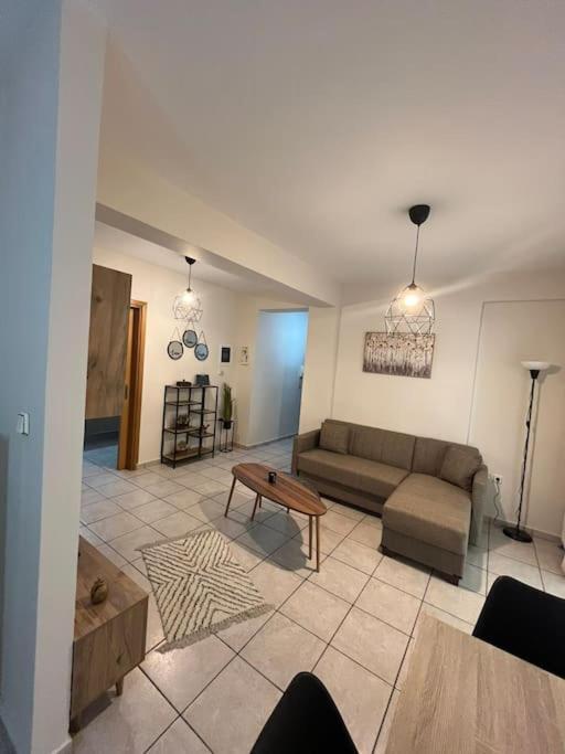 Aura Apartment Ioannina Buitenkant foto